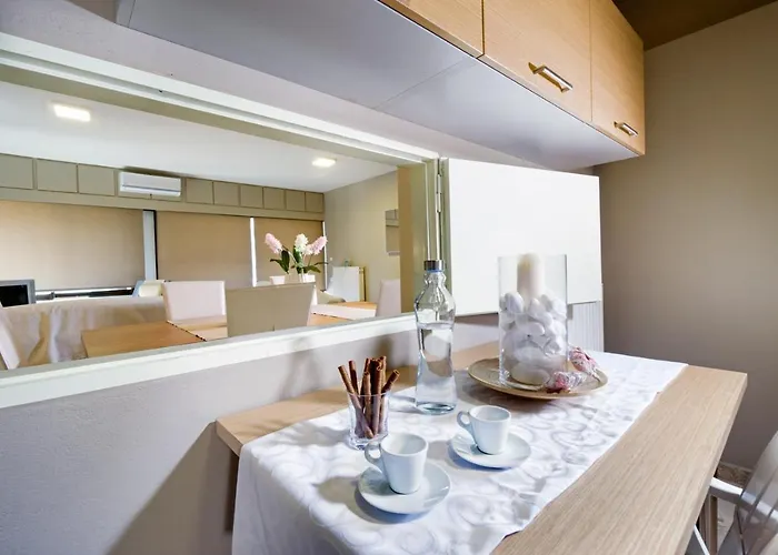 Rafalia Cozy * Hriszí Aktí Haniá